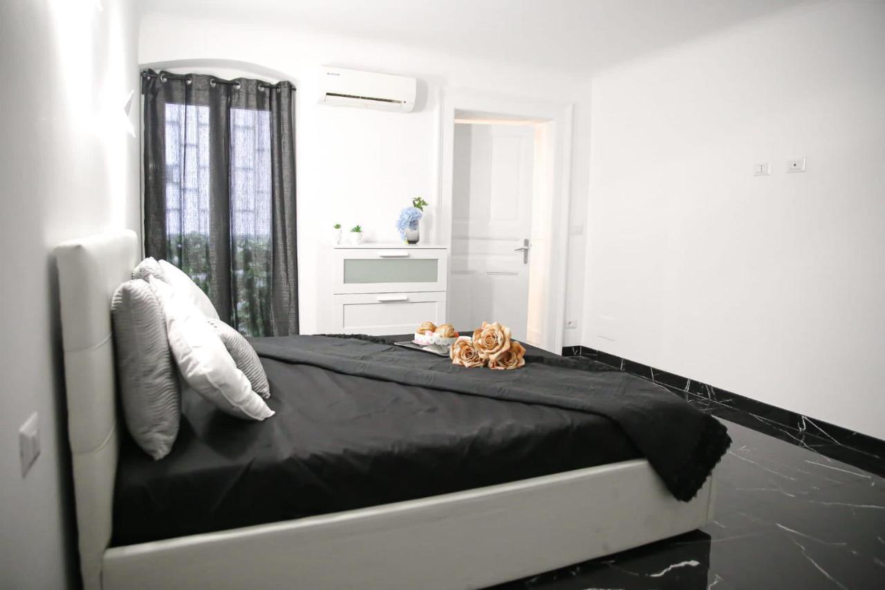 The Marble House Apartment Bari Luaran gambar